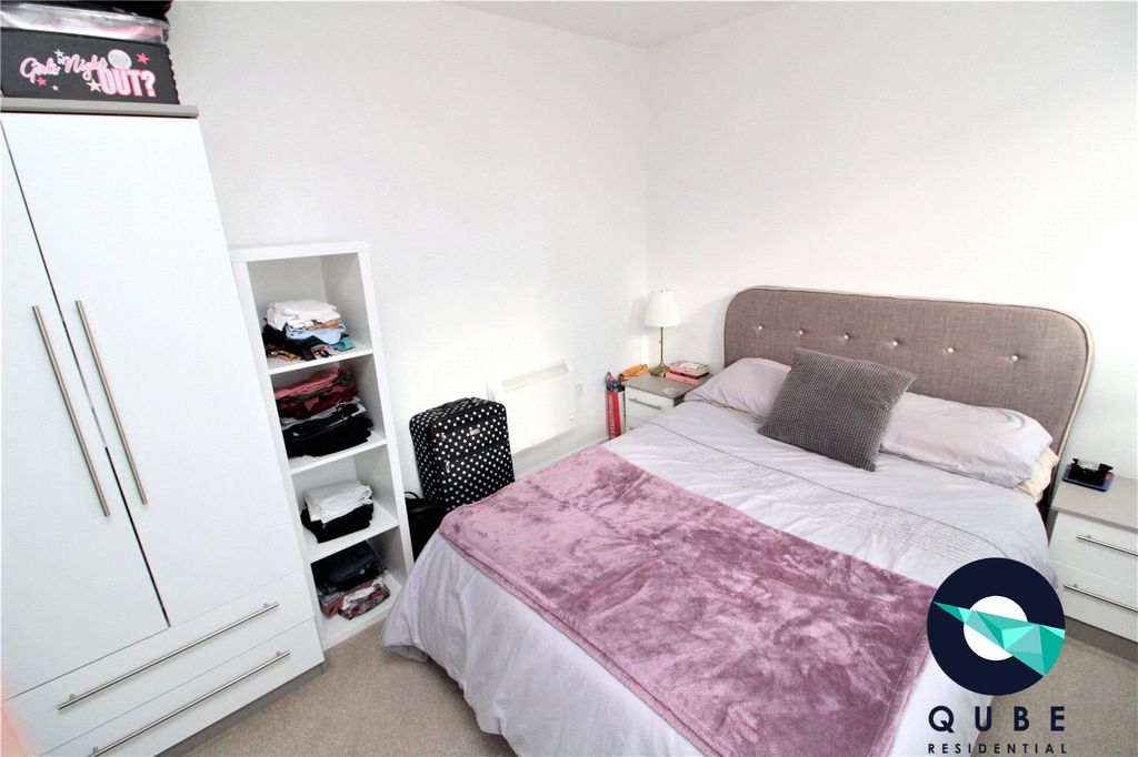 Property photo 3 of 7 Picture No. 12