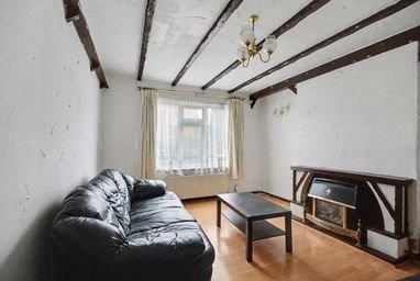 Property photo 3 of 22 Lounge_1.Jpg