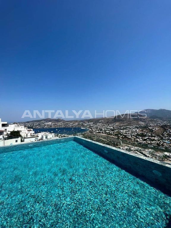 Property photo 1 of 44