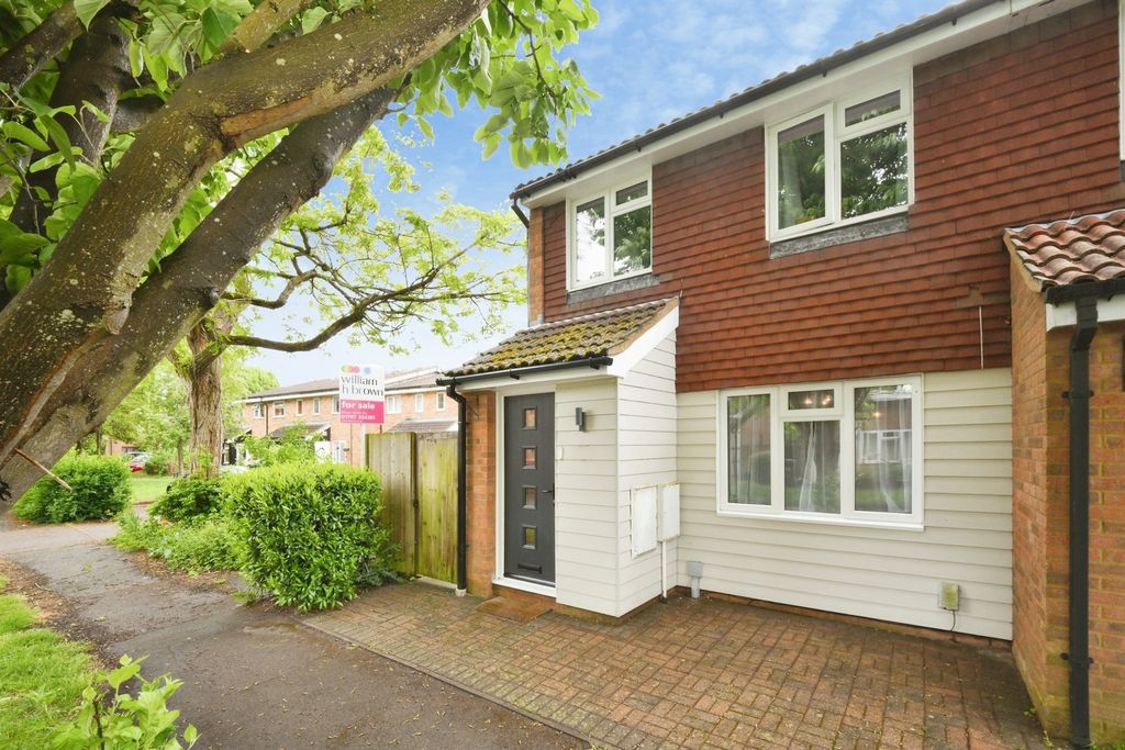 Property photo 1 of 20