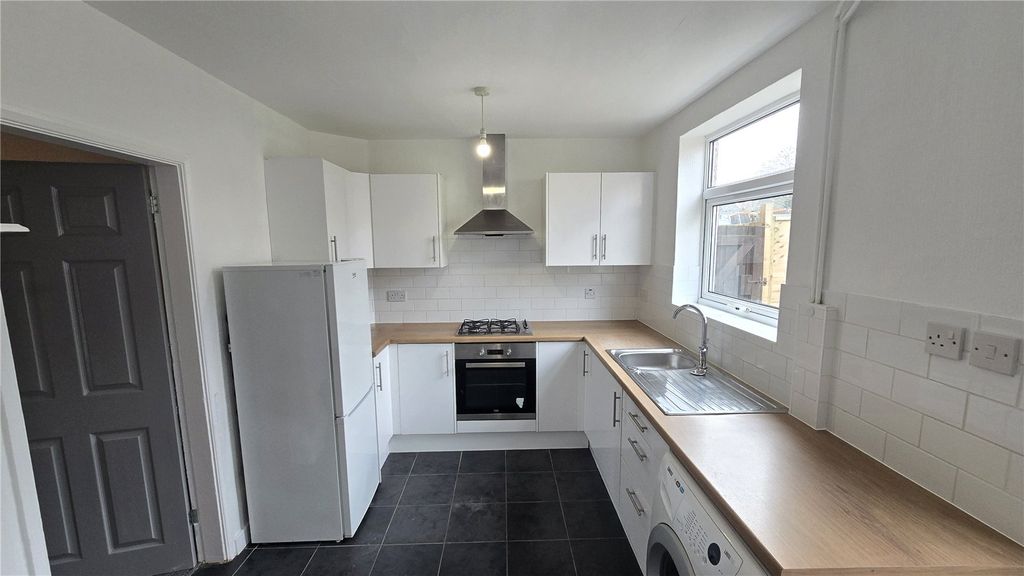 Property photo 2 of 10 Picture No. 02