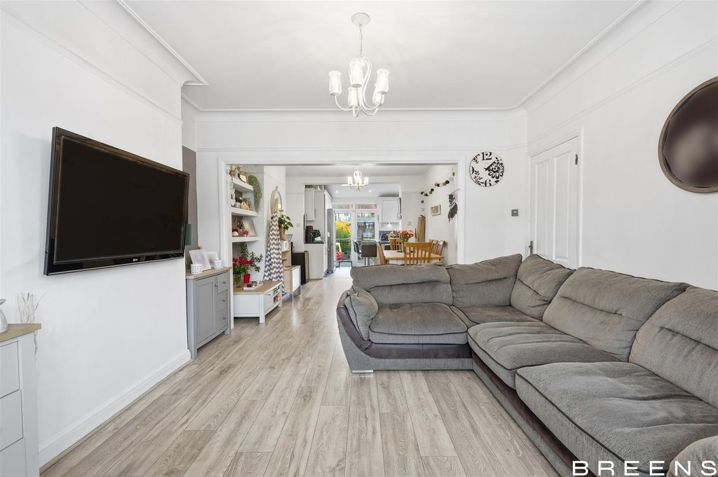 Property photo 2 of 22 007_Img_4138.Jpg