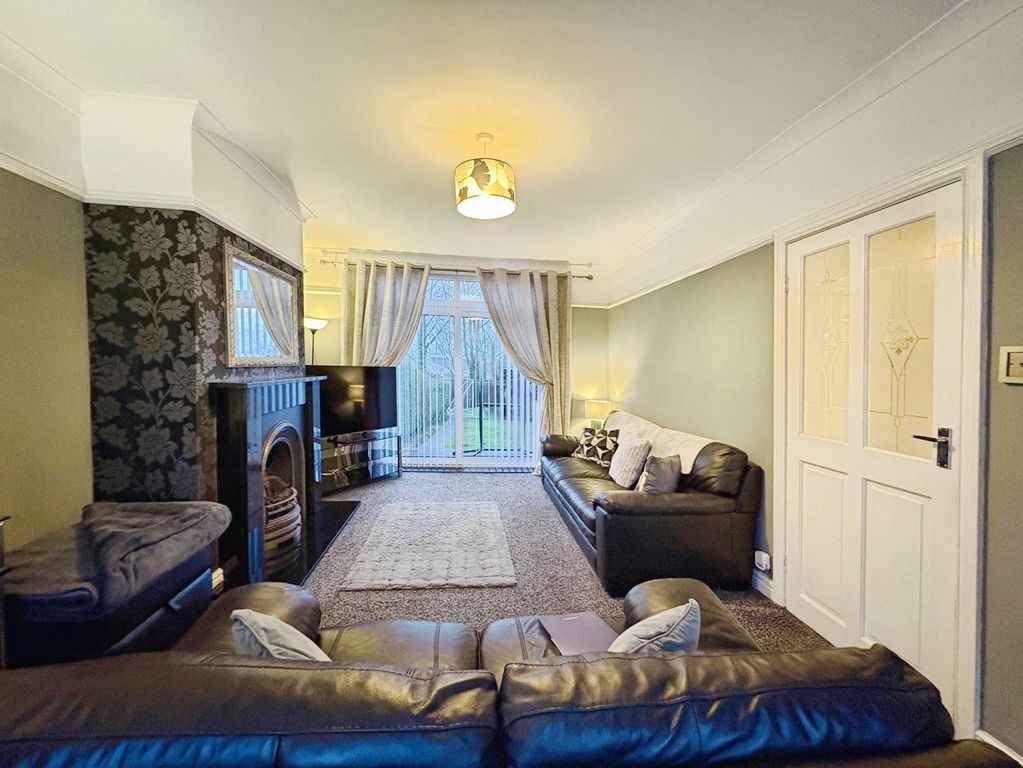 Property photo 3 of 16 Picture No. 17