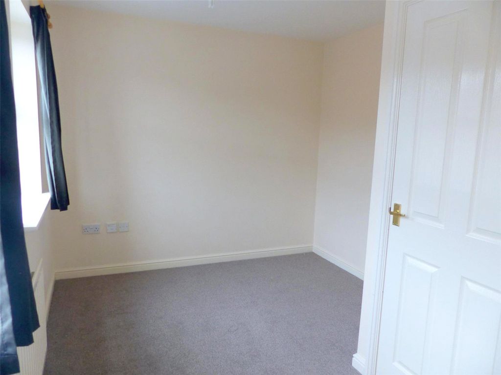 Property photo 2 of 10 Picture No. 05
