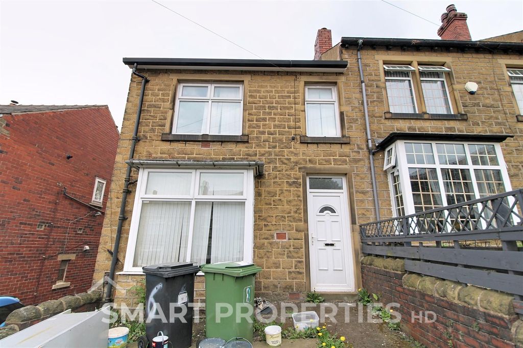 Property photo 1 of 10 Exterior