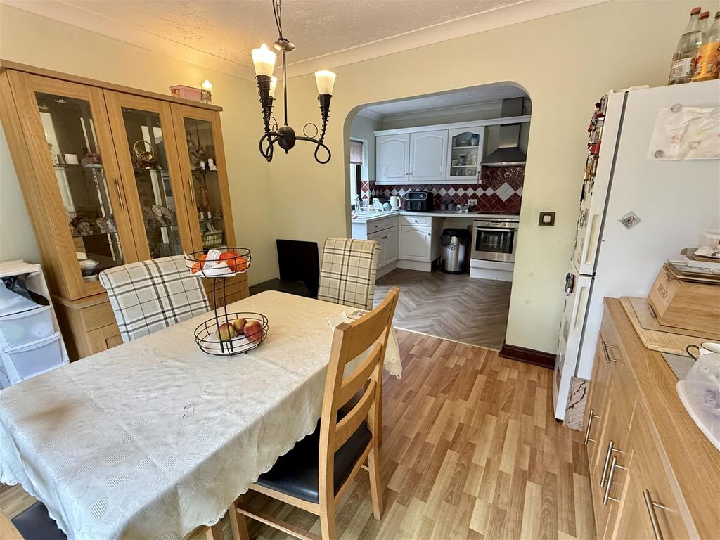 Property photo 3 of 27 Img_4745.Jpeg