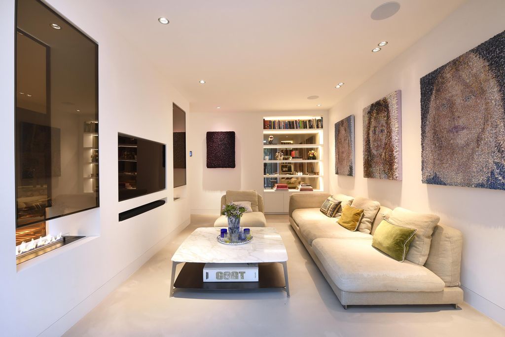 Property photo 3 of 46