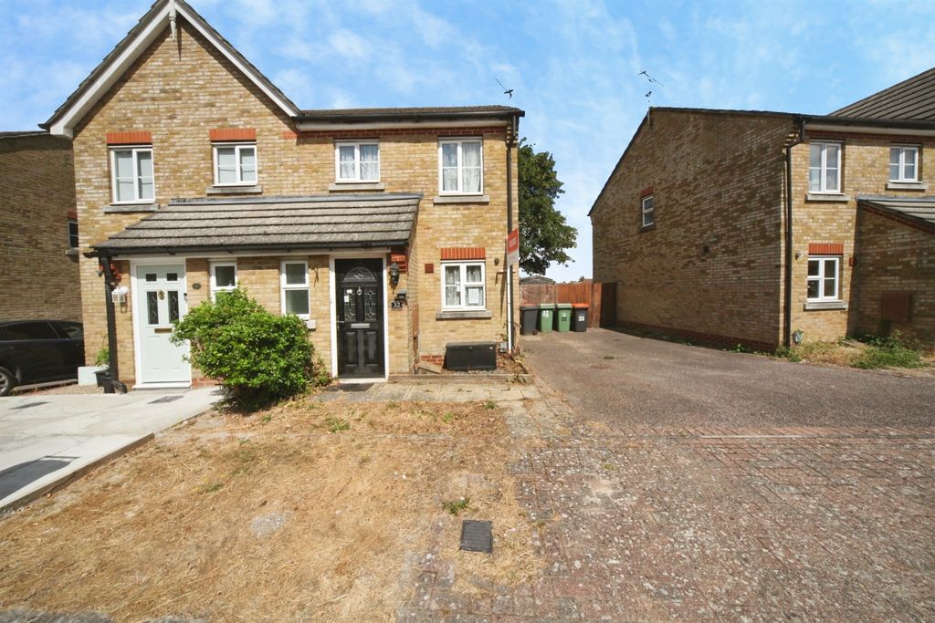 Property photo 1 of 7