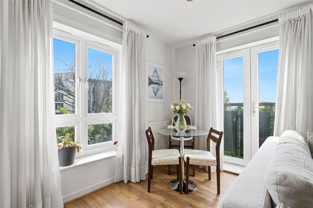 Property photo 2 of 16 Picture No. 07