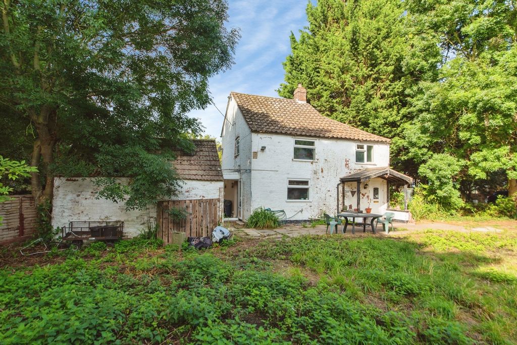 Property photo 1 of 24 Pbox-Img.Jpg