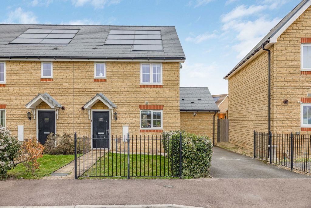 Property photo 1 of 19