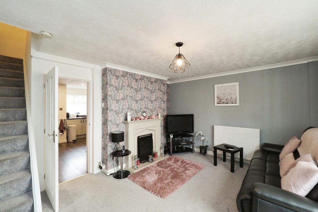 Property photo 2 of 20 Onp74396