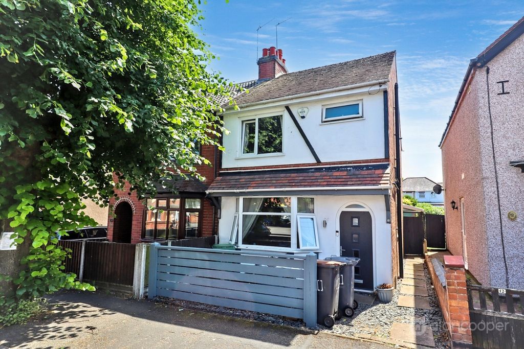 Property photo 1 of 23 5251960