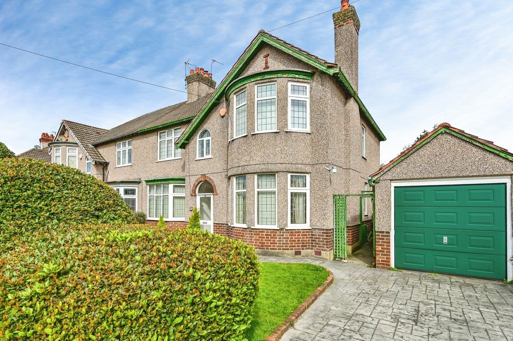 Property photo 2 of 19 Pbox-Img.Jpg