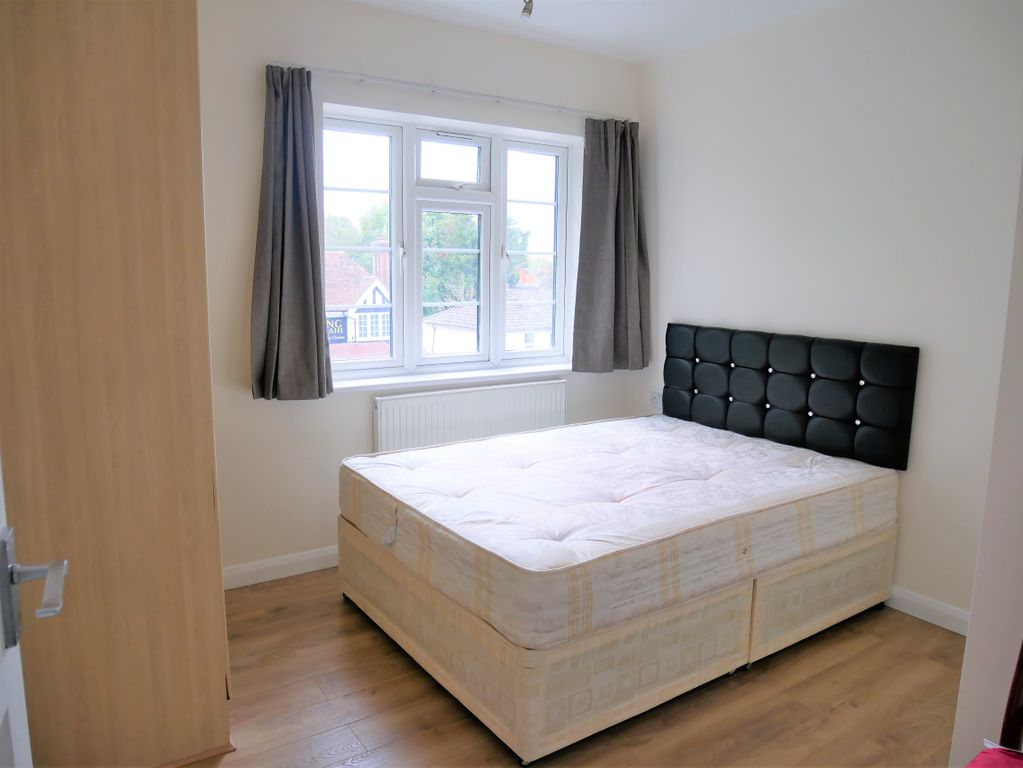 Property photo 1 of 3