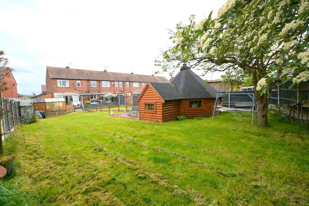 Property photo 2 of 23 Photo 11