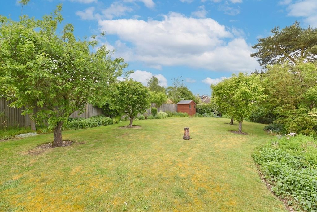 Property photo 1 of 23
