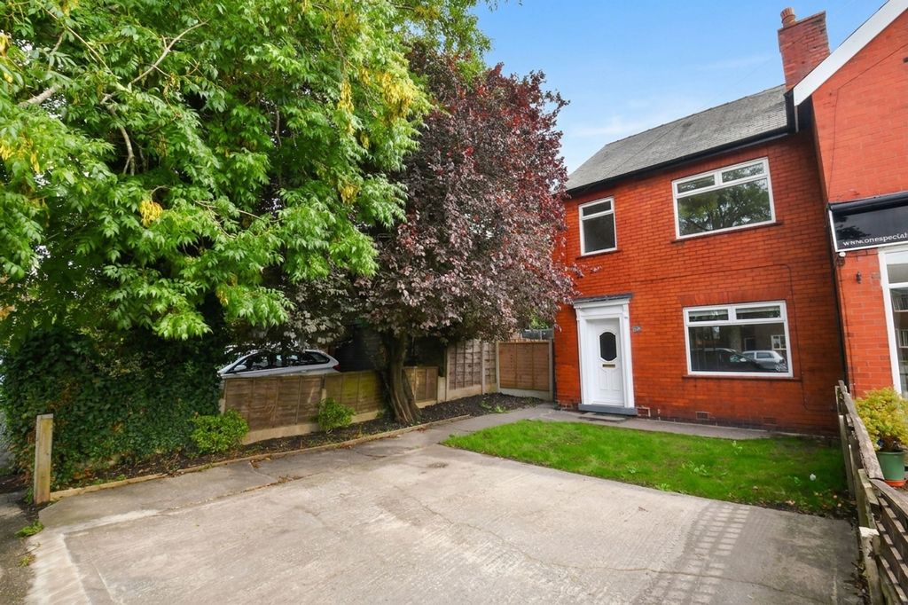 Property photo 3 of 19