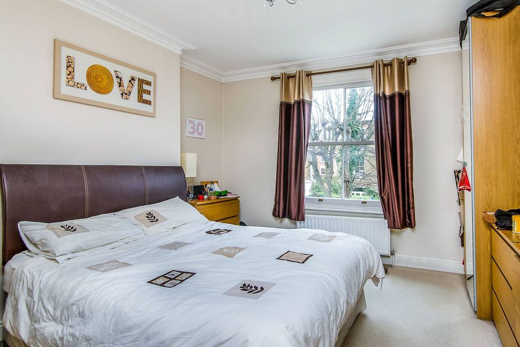 Property photo 1 of 5