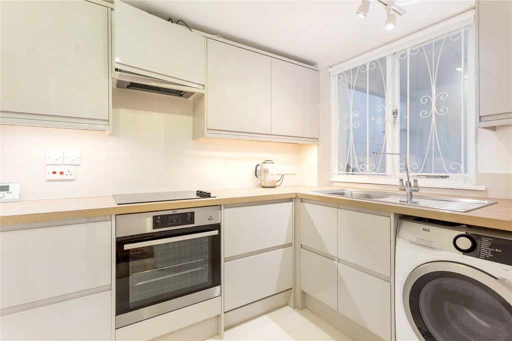 Property photo 2 of 10 Picture No. 06