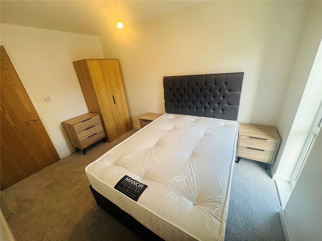 Property photo 3 of 7 Picture No. 02