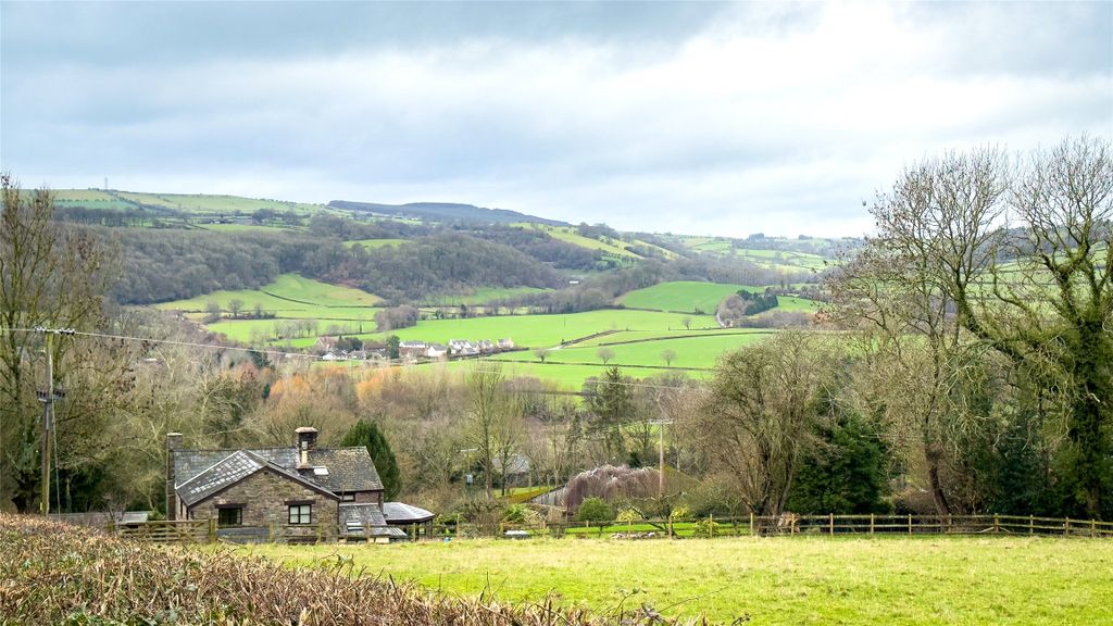 Property photo 1 of 28 Picture No. 40