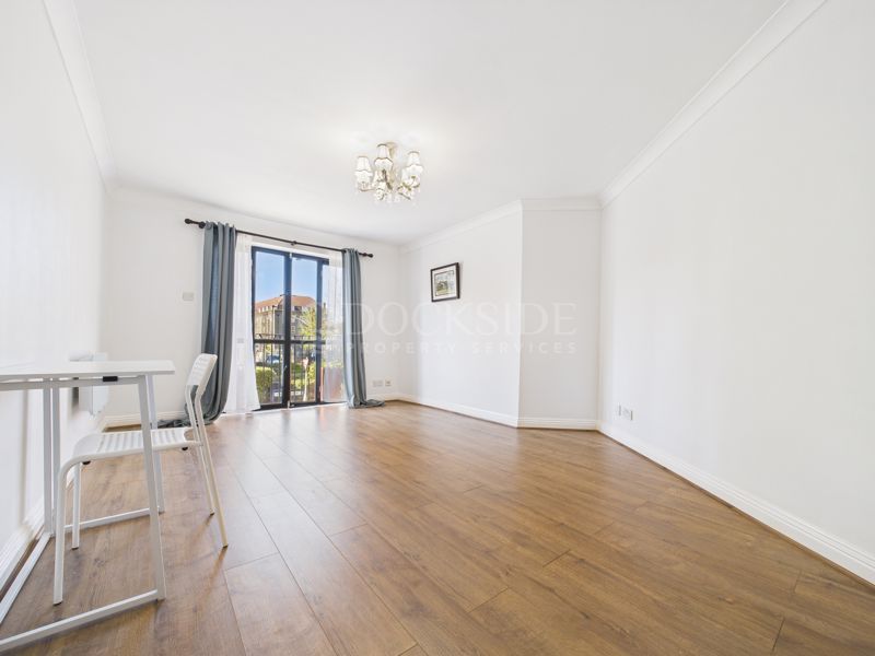 Property photo 1 of 13 Photo 5