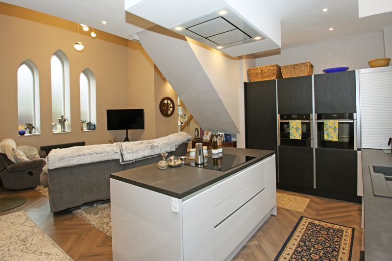 Property photo 2 of 27 Photo 18