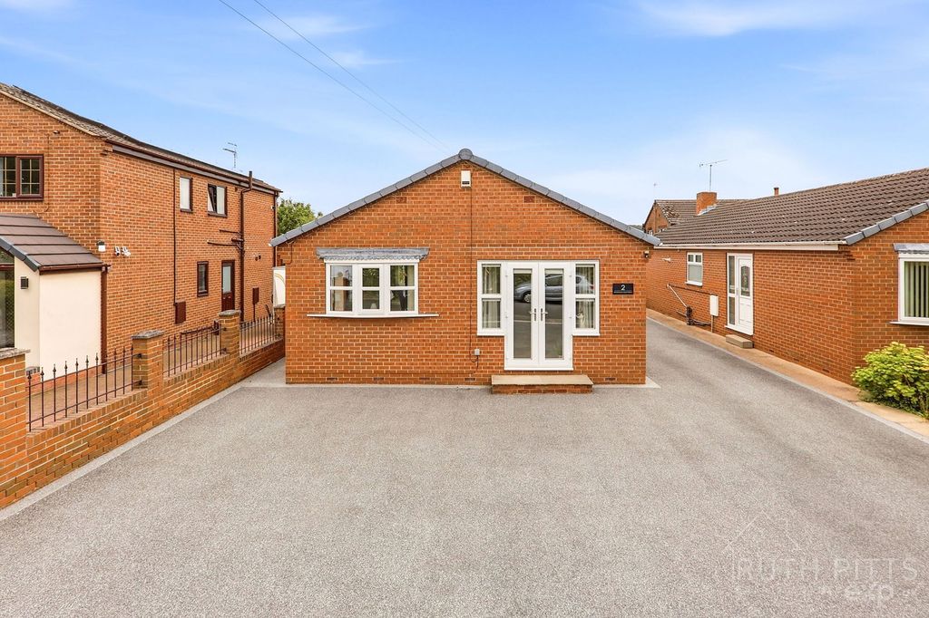 Property photo 1 of 28