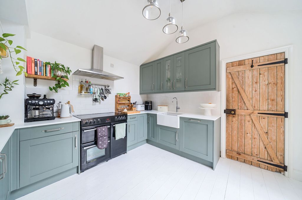 Property photo 3 of 15 1305278-14-68414A...