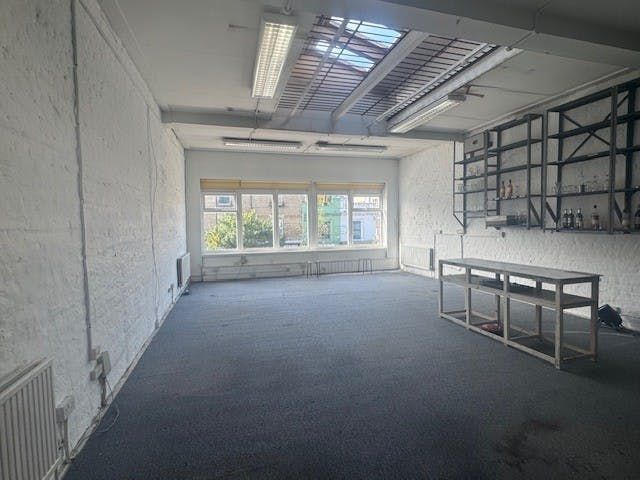 Property photo 2 of 9 6.Jpg