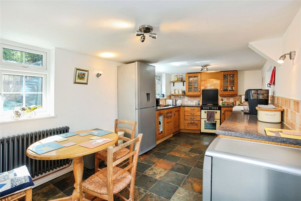 Property photo 3 of 14 Picture No. 01