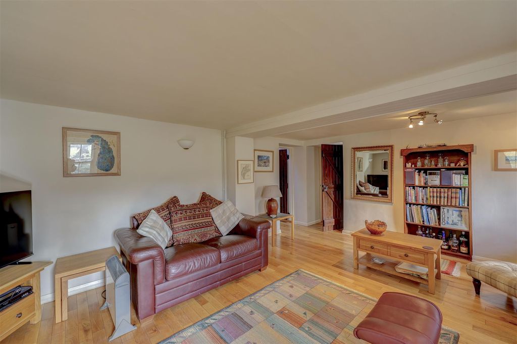 Property photo 3 of 60 Greenrigg Farm