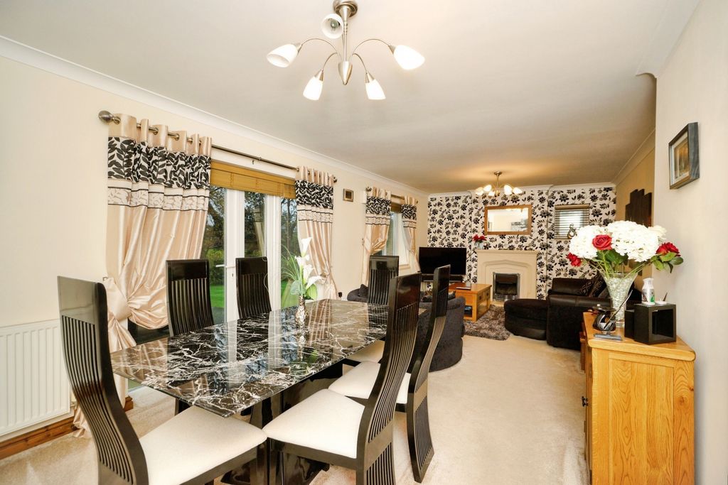 Property photo 3 of 20 Pbox-Img.Jpg