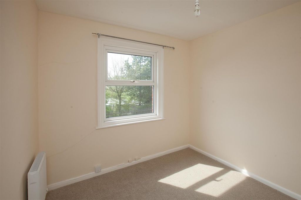 Property photo 3 of 7 A4-5784.Jpg