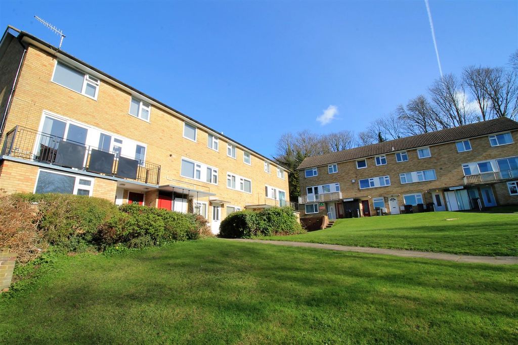 Property photo 2 of 24 Dymchurch House External 2020.2.Jpg