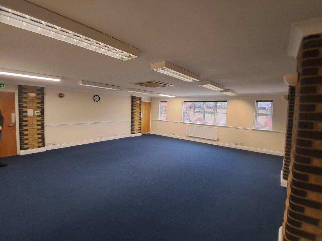 Property photo 3 of 4 1000005154.Jpg