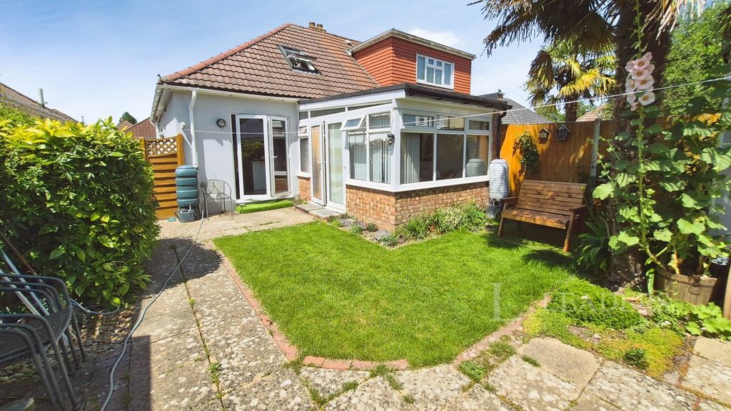 Property photo 1 of 18 Pbox-Img.Jpg