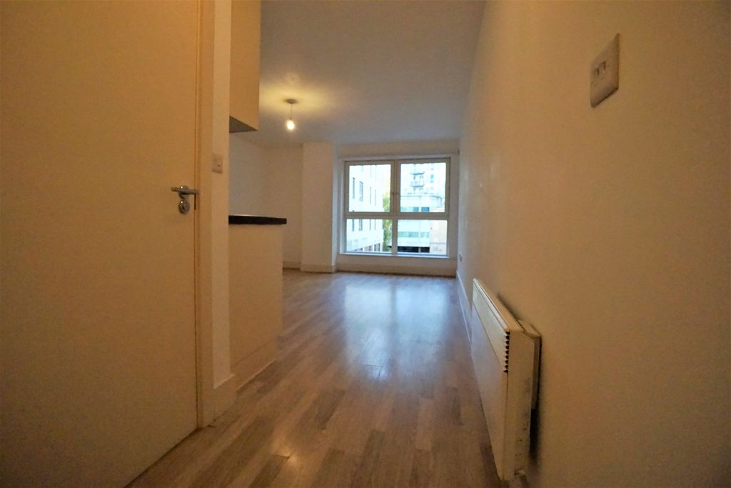 Property photo 1 of 4