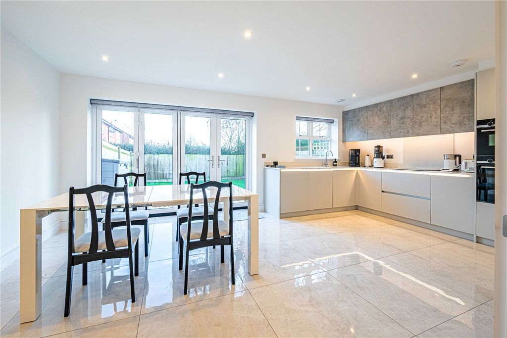 Property photo 3 of 27 Picture No. 45