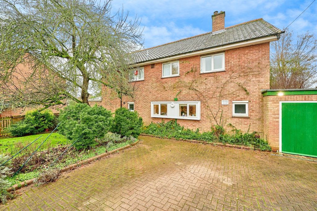 Property photo 1 of 20