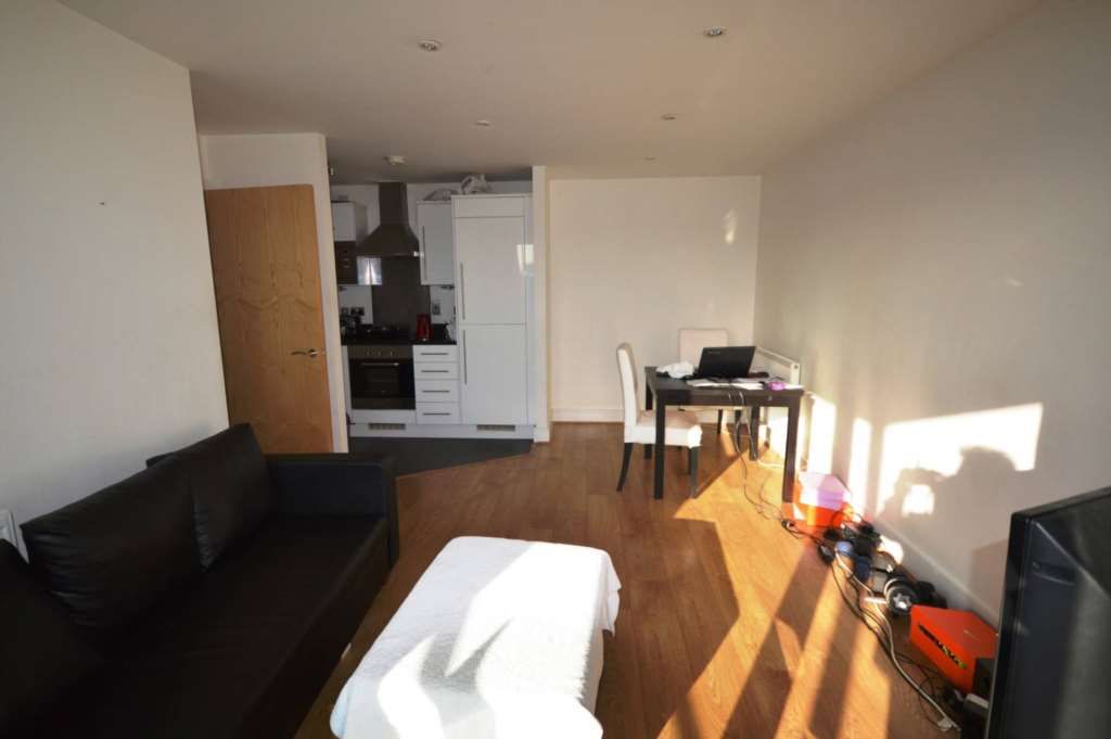 Property photo 3 of 11