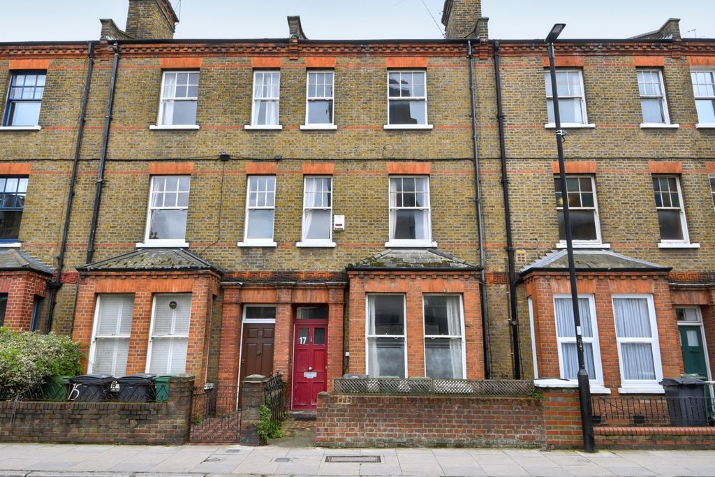 Property photo 2 of 15