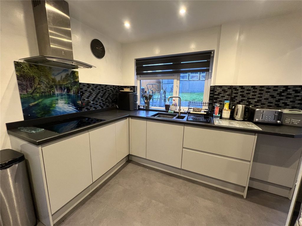 Additional image 5 of 3 bed semi-detached house for saleWoodfield Avenue, Kilgetty, Pembrokeshire SA68