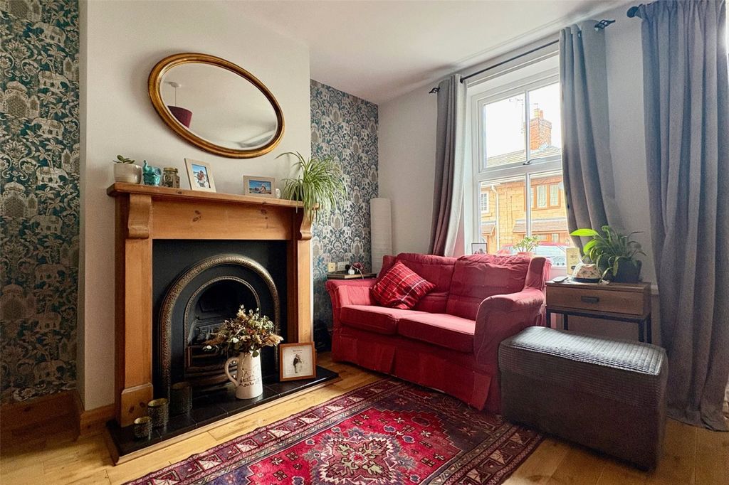 Property photo 2 of 14 Picture No. 01