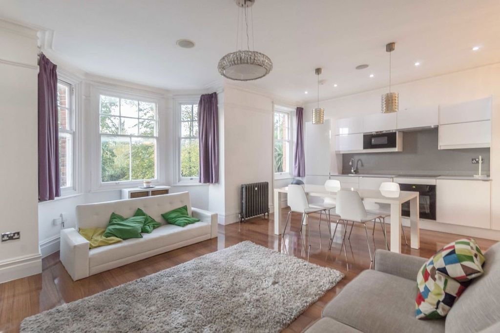 Property photo 2 of 7