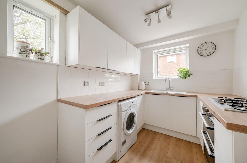 Property photo 3 of 15 1431136-5-69c263Bd9c7A1.Jpg