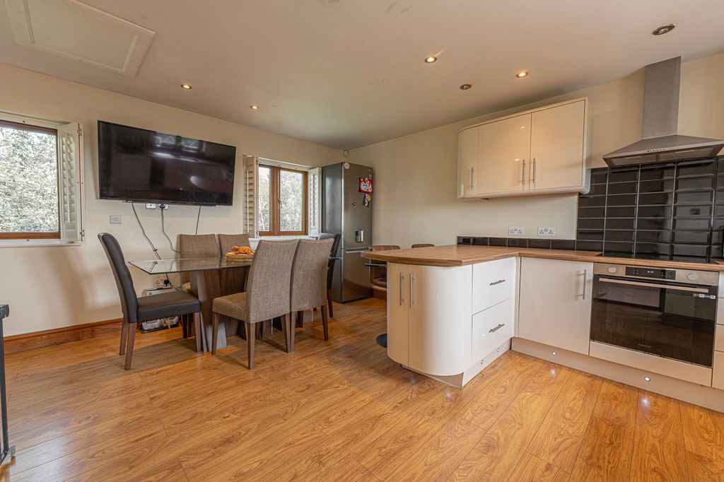 Additional image 10 of 3 bed detached house for saleLodge Hill, Caerleon NP18