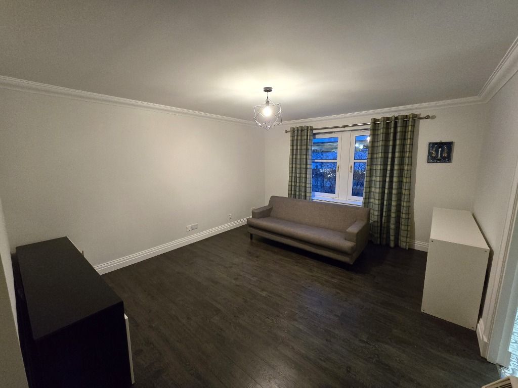 Property photo 2 of 13 Photo 2