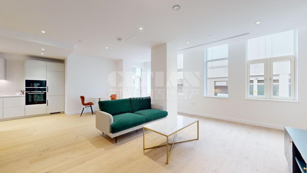Property photo 1 of 18